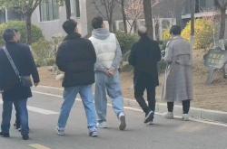 网曝吃瓜热门事件,史上首次全女性宇航员班底引发热议”